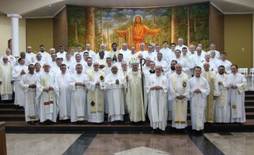 Missa dos Santos Oleos na catedral Sagrado Coração de Jesus - Sinop- Mt