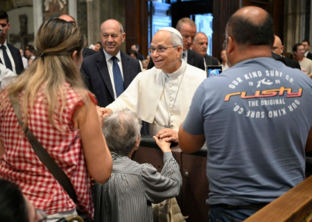 Papa: na liturgia, a música não é decoração, cantar e tocar significa rezar