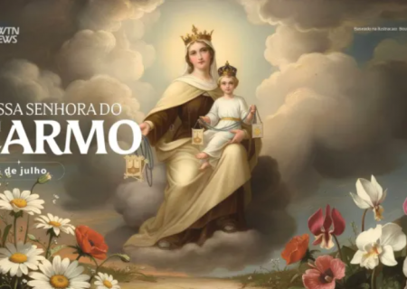 Hoje celebramos Nossa Senhora do Carmo, a mais bela flor do jardim de Deus