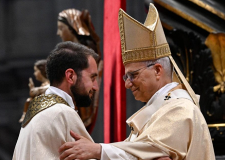 Papa escreve aos sacerdotes: o Coração de Cristo é o coração dos santos