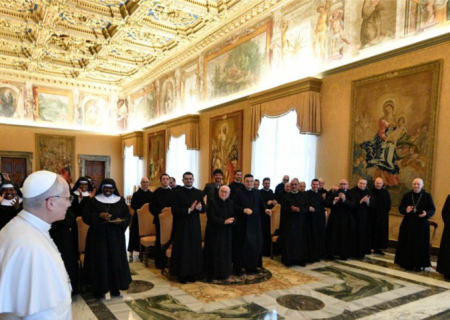 Leão XIV: num mundo individualista, cada mosteiro se torne uma escola de serviço