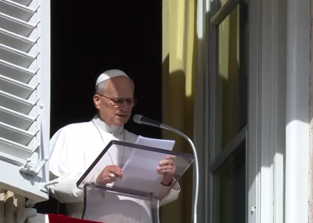 Papa: não se pode amar a Deus sem que esse amor transborde ao nosso irmão