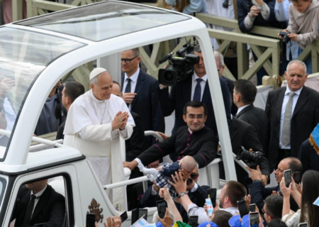 Papa: no dia de Nossa Senhora de Fátima, o clamor por paz e concórdia no mundo