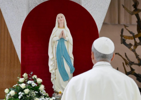 O Papa: a Palavra de Deus sacia a nossa sede de sentido, de verdade sobre as nossas vidas