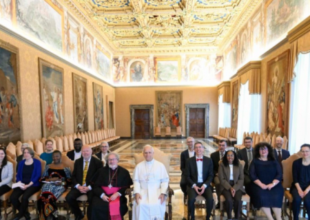 O Papa: perseverar na caridade e na proximidade com os cristãos do Oriente Médio